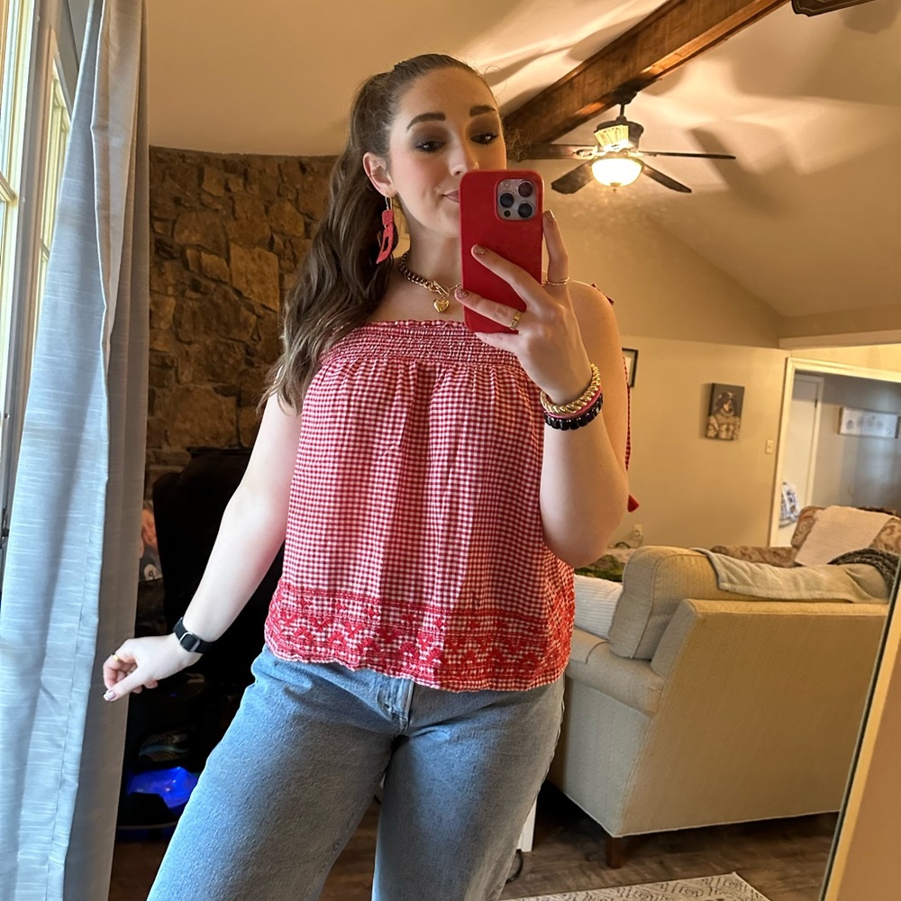 Old navy plaid tank